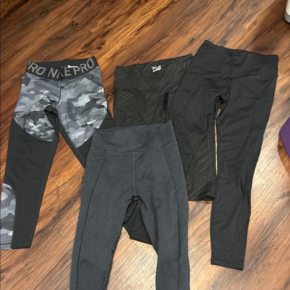 Nike Black and Gray Leggings Versatile Athletic Wear